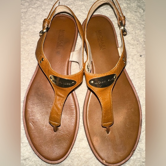 Micheal Kors sandals - Picture 4 of 4